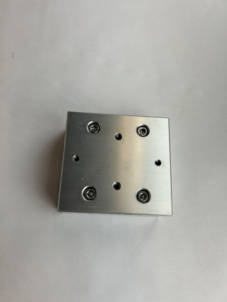 THK VRU4085M Linear Slide 80mmx85mm