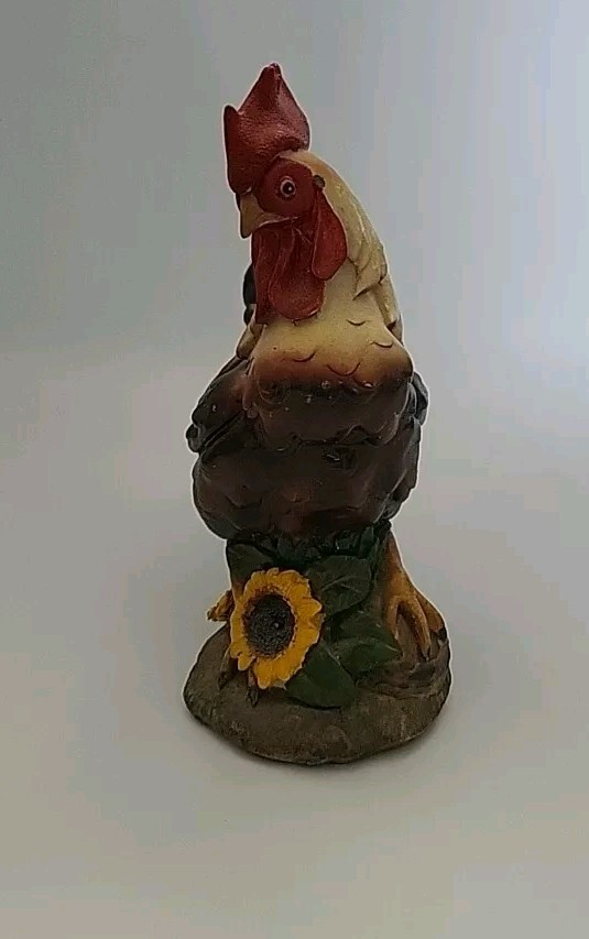 Rooster measuring 7" tall