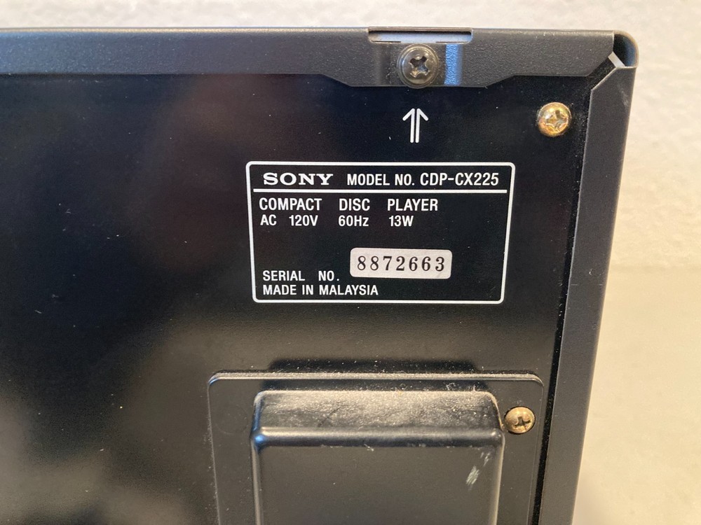 Sony CDP-CX225 Mega Storage 200-Disc CD Changer Player