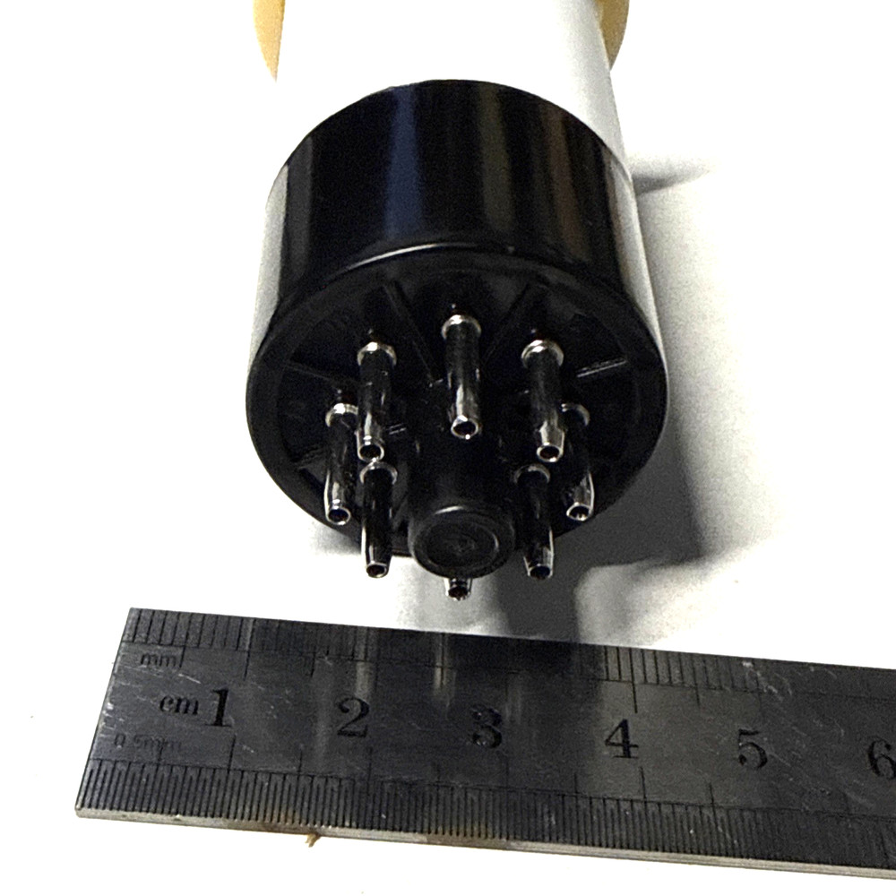 plug in coil form (80m to 20m) for 8 PIN socket L=42mm BLACK base