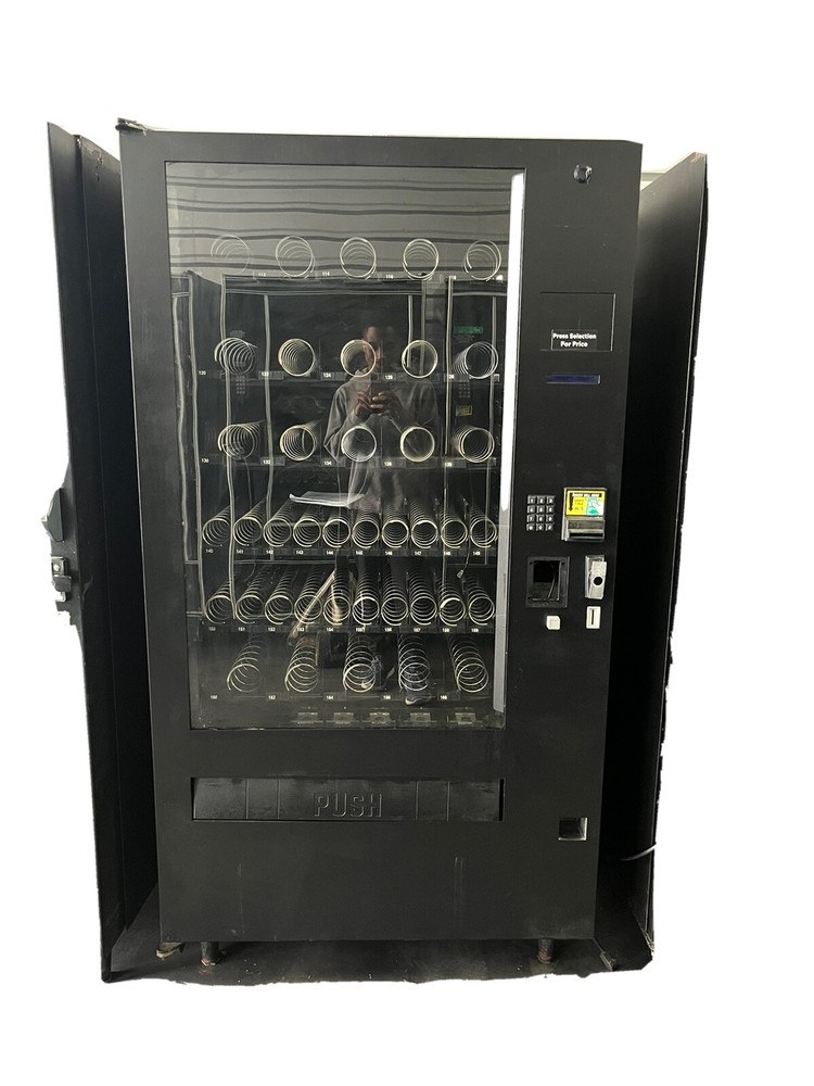Snack Vending Machine