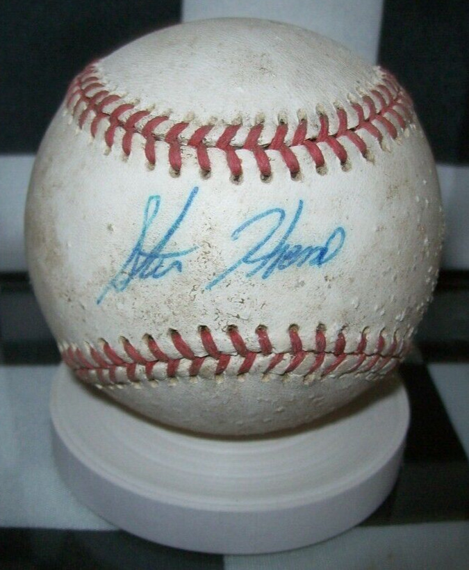 STEVE HONNE AUTOGRAPH BASEBALL