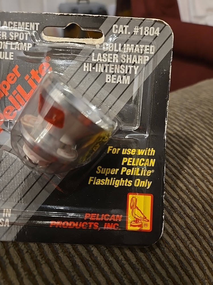 PELICAN Super Pelilite Flashlight Only Replacement #1804, New Sealed
