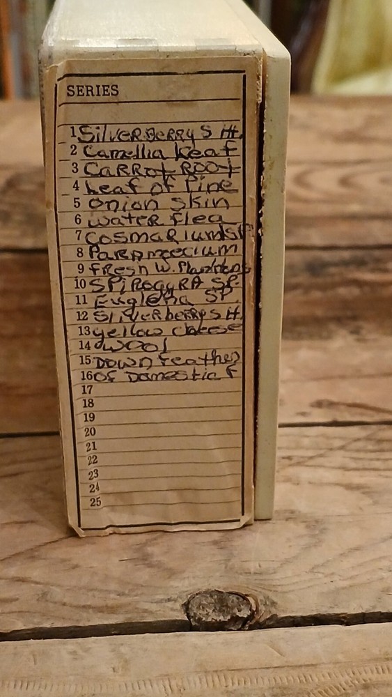 VINTAGE PERFECT MICROSCOPE MODEL 805 WITH ACCESSORIES