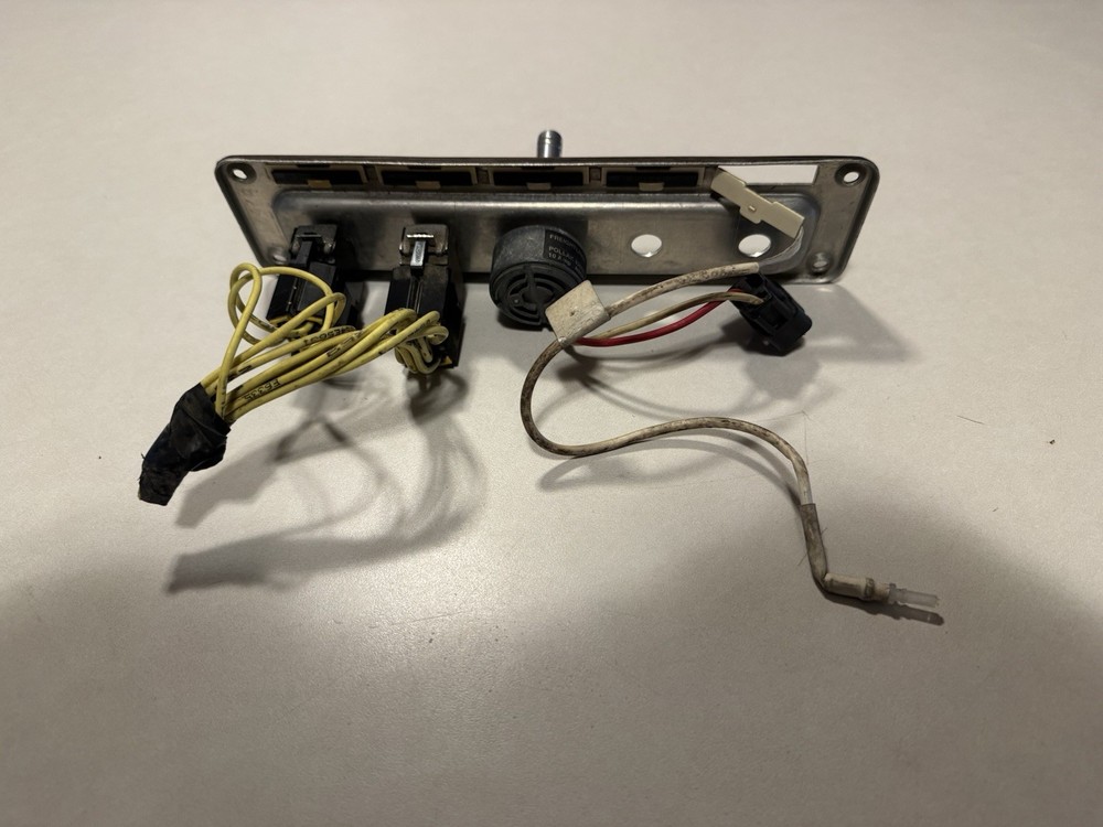 Freightliner FLD Right Dash Switch Panel