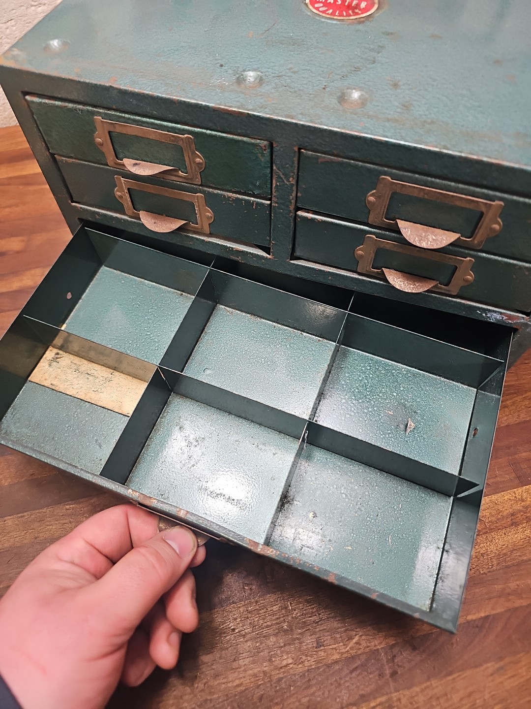 I5- Vintage WARDS MASTER QUALITY Metal 6 Drawer Small Parts Cabinet