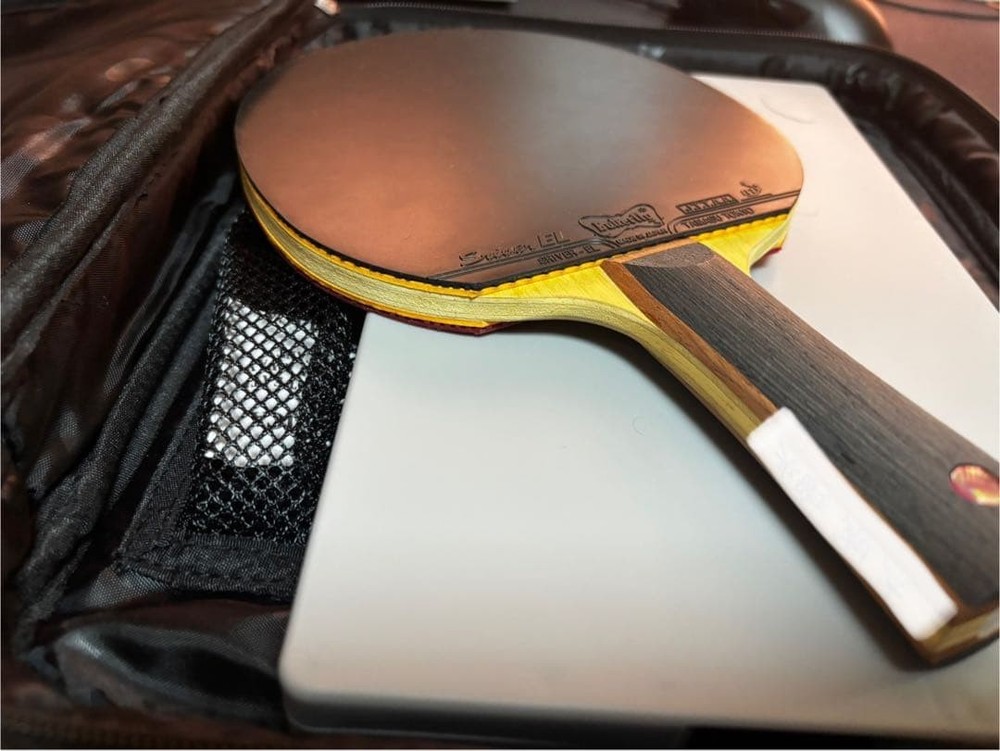 [Good condition] table tennis racket with case
