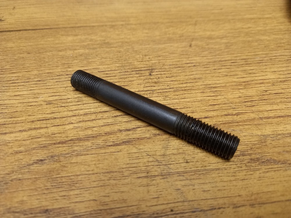 BSA A65 CYLINDER HEAD STUD (LONG TYPE) - 68-0081