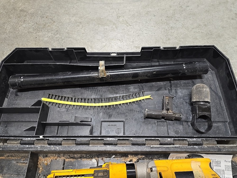 DeWalt Quick Drive 2000 Series DW275QD Screw Gun Bits Handle