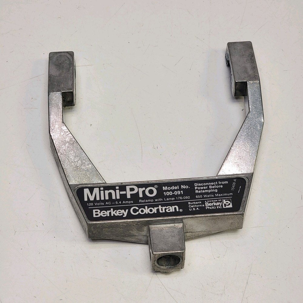 ORIGINAL LIGHT MOUNT BRACKET - Berkey Colortran Mini-Pro Model No. 100-091