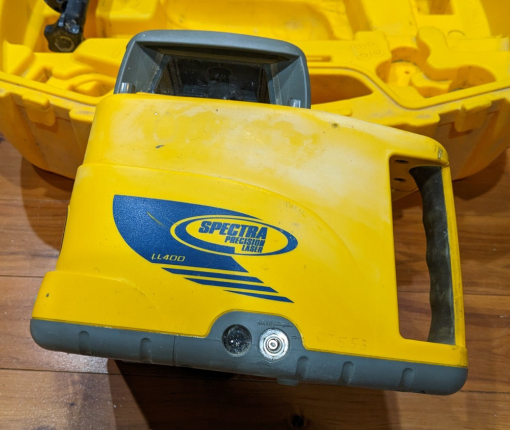 Spectra Precision Laser LL400 Used
