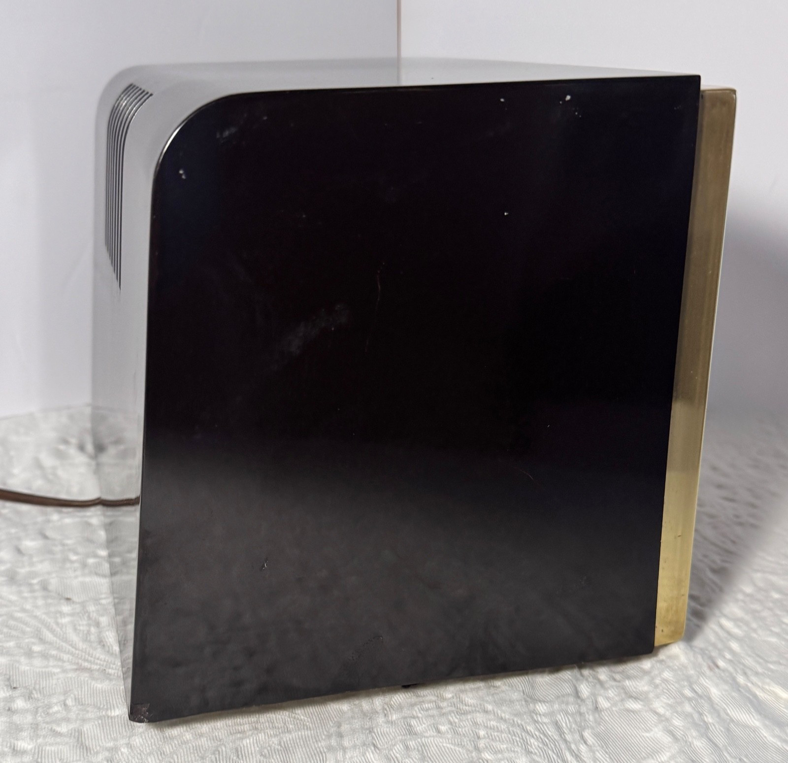 Vintage RCA Victor Table Radio Model 75X11 30 Watts Golden Throat Tone - WORKING