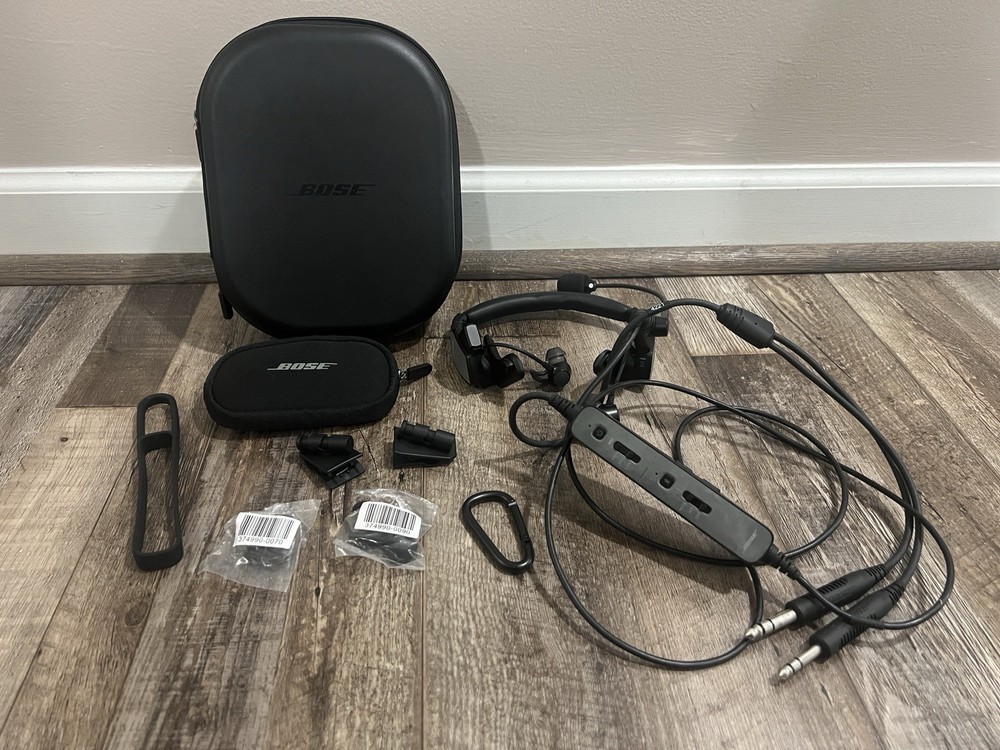 Bose Proflight Series 2 Aviation Headset with Bluetooth Connectivity, With Case