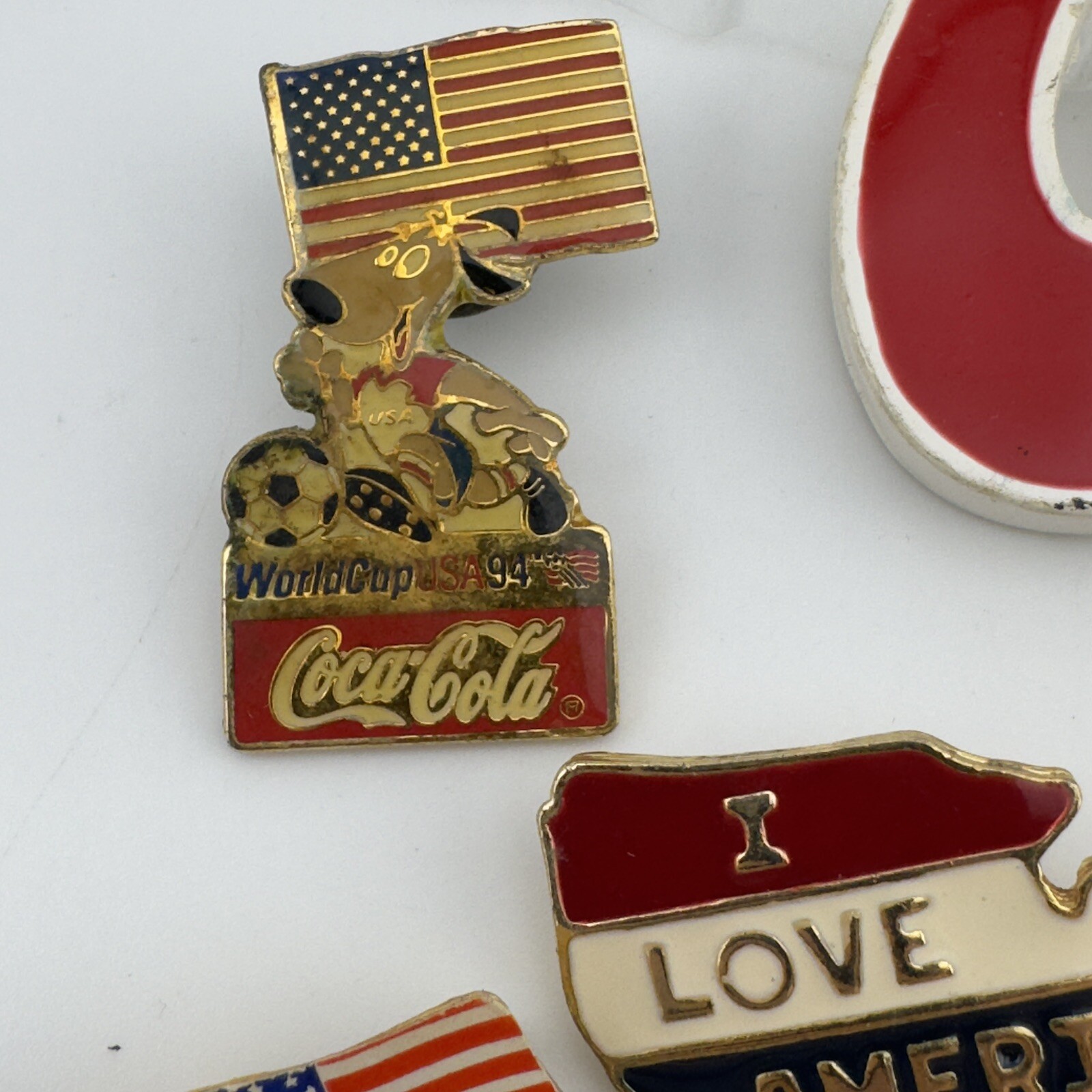 USA FLAG LOT Ribbon Coca Cola World Cup 1994 America United 2001 Lapel Hat Pin