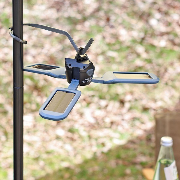 Tri-panel solar charged LED light 4 colors POST GENERAL POST GENERAL
