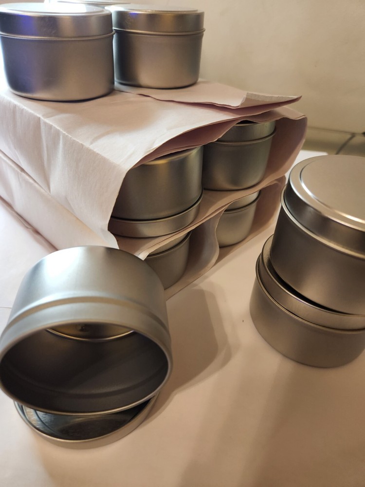 Empty Tins 8oz (24 tins/lids)