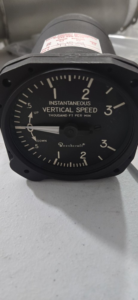 aircraft vertical speed indicator