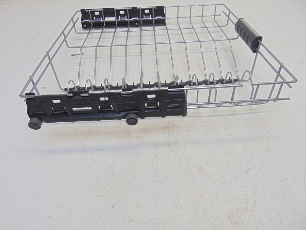 KitchenAid Dishwasher KDTM404KPS3 Top Third Dishrack