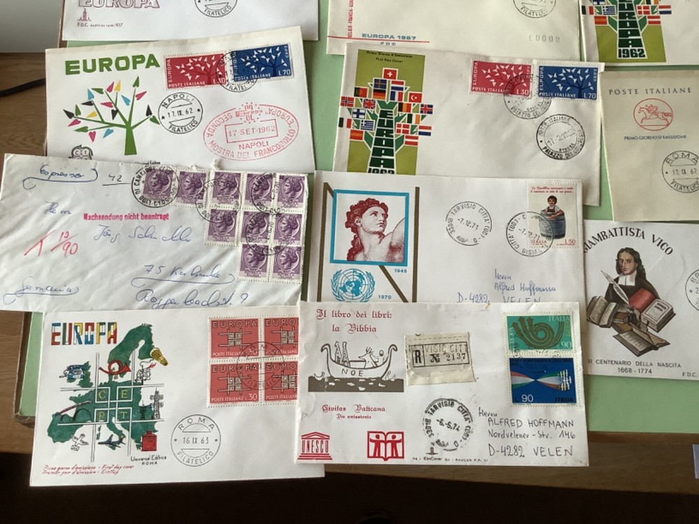 Italy collection postal covers 18 items Ref A2037