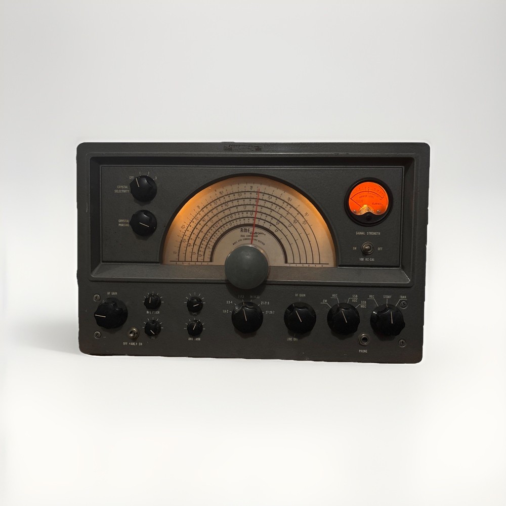 RME Electro-Voice 4350 Dual Conversion Ham Receiver – Powers On / Lights – AS-IS