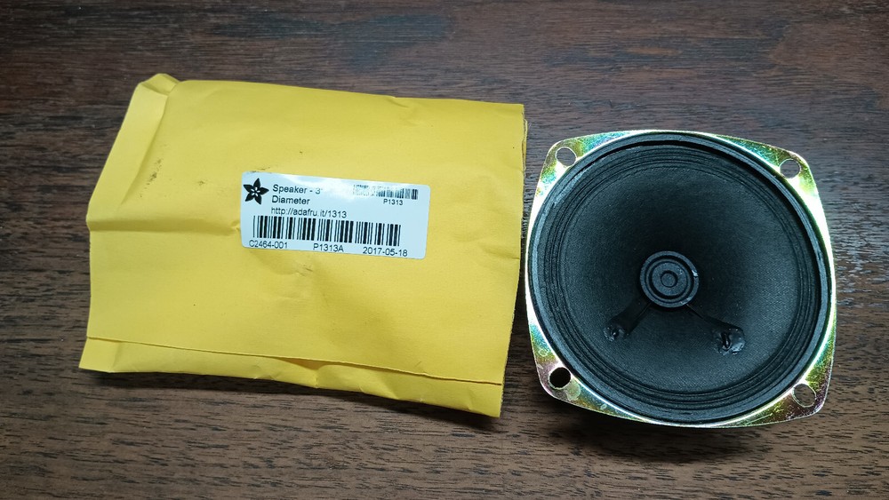 PAIR 3 Inch Diameter Speakers. 8 Ohm 1 Watt. For Replacement, Small Projects etc