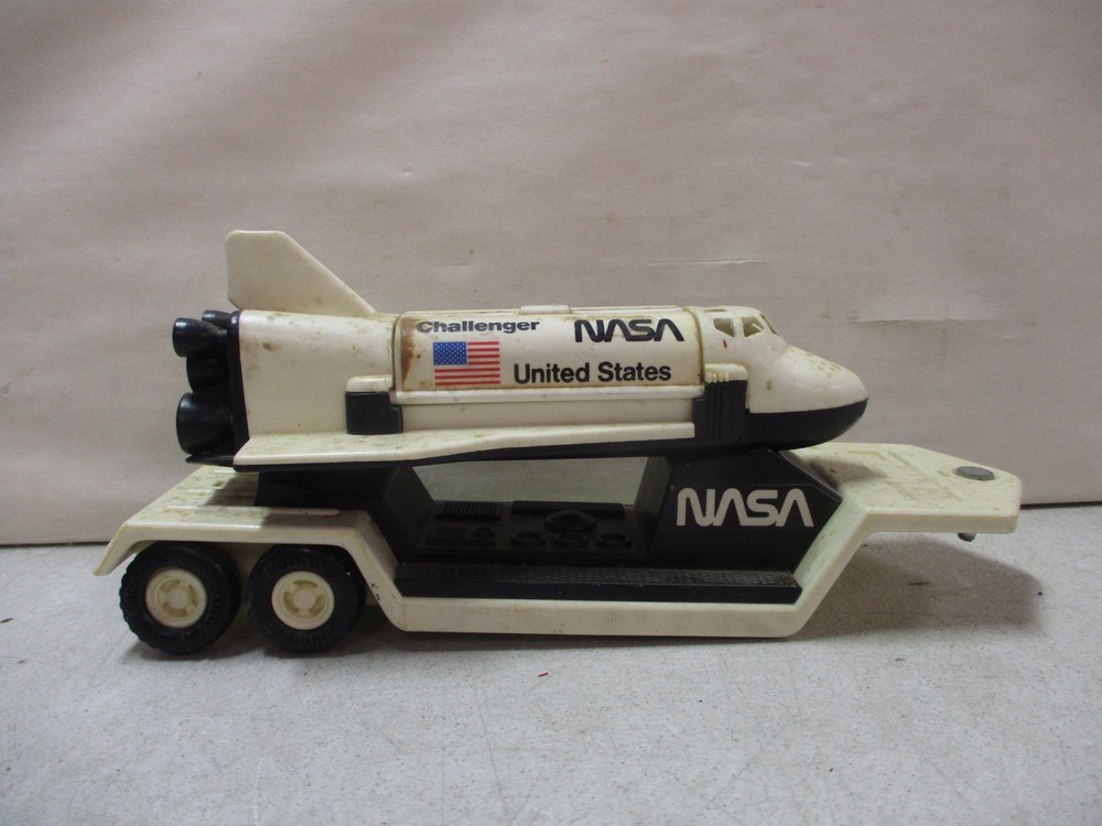 Buddy L NASA Trailer with Space Shuttle
