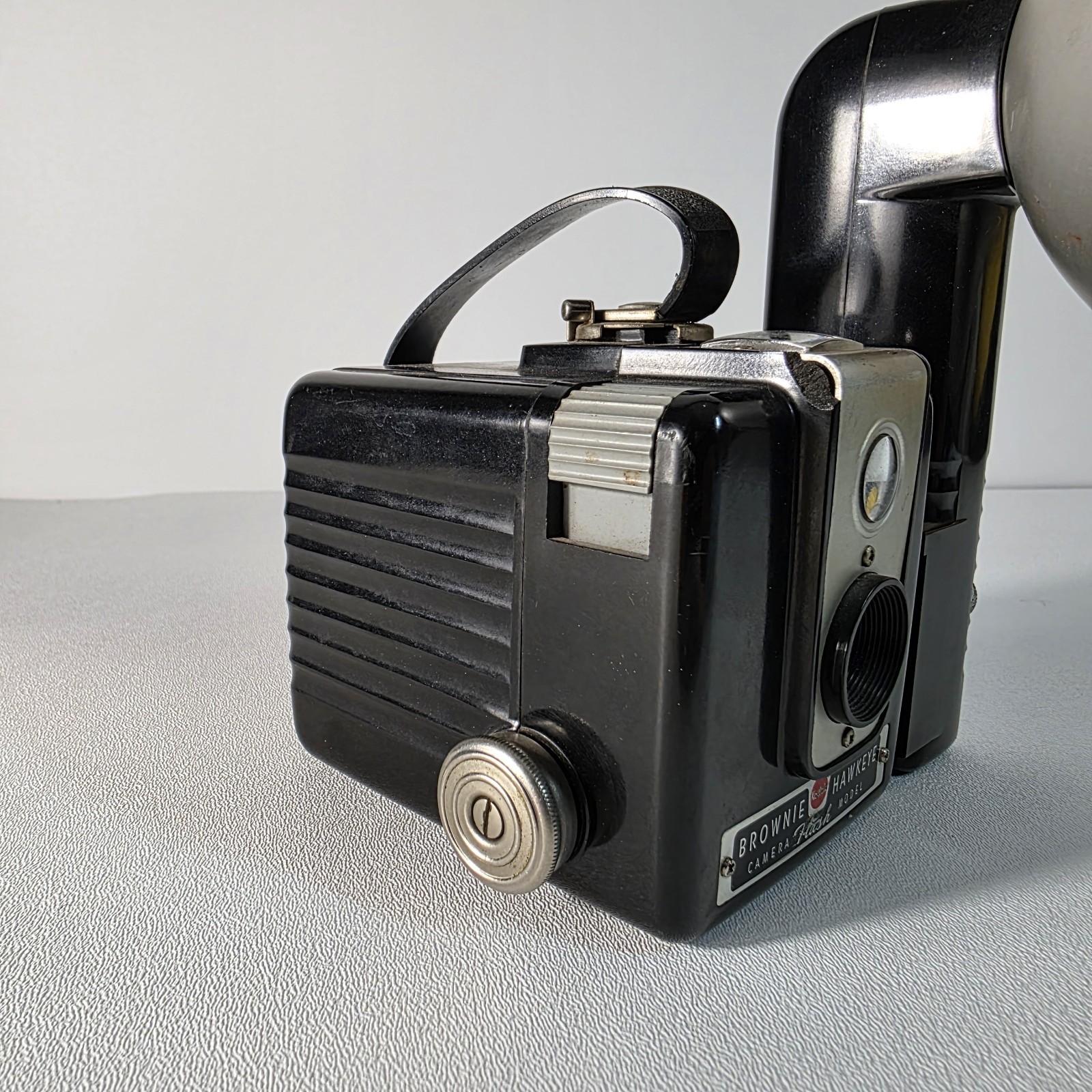 Antique Vintage Kodak Brownie Hawkeye Camera Flash Model