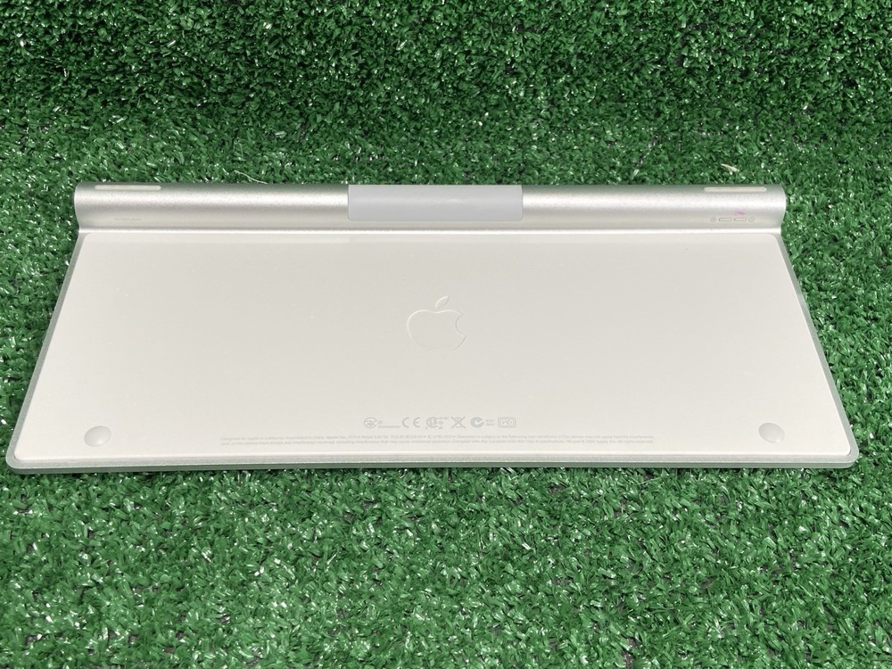 Apple A1314 Keyboard & A1296 Mouse Set, Wireless Bluetooth, Working, Set 1