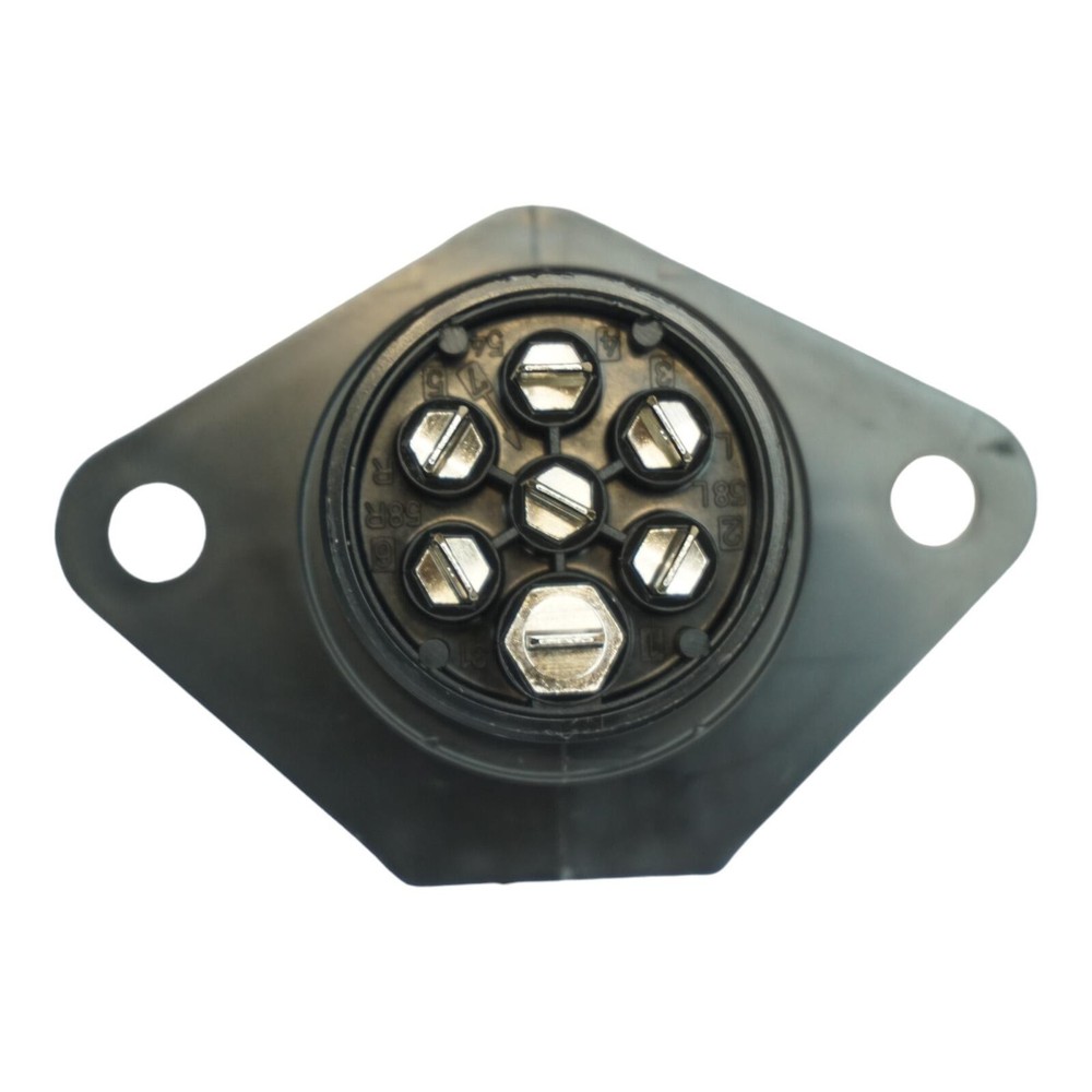 TRP 7-Pin Auxiliary socket 24V 1301756