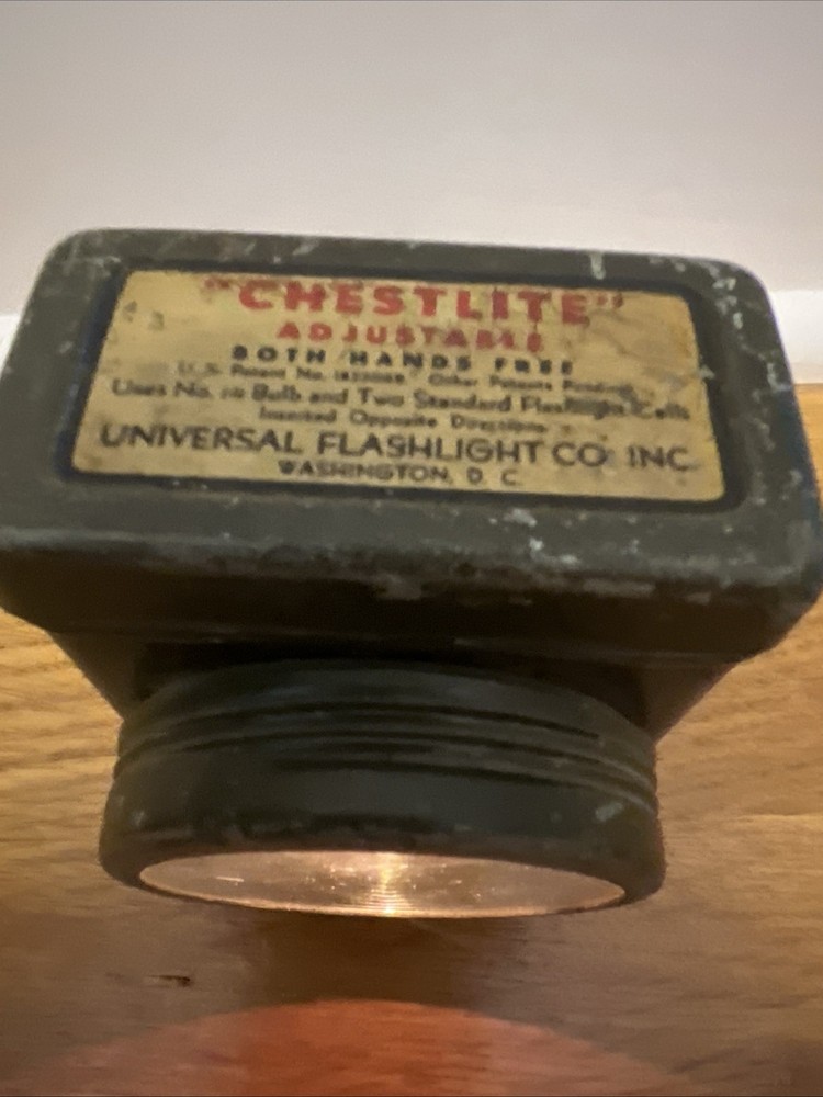 Antique WW2 Chestlite Adjustable Working Flashlite