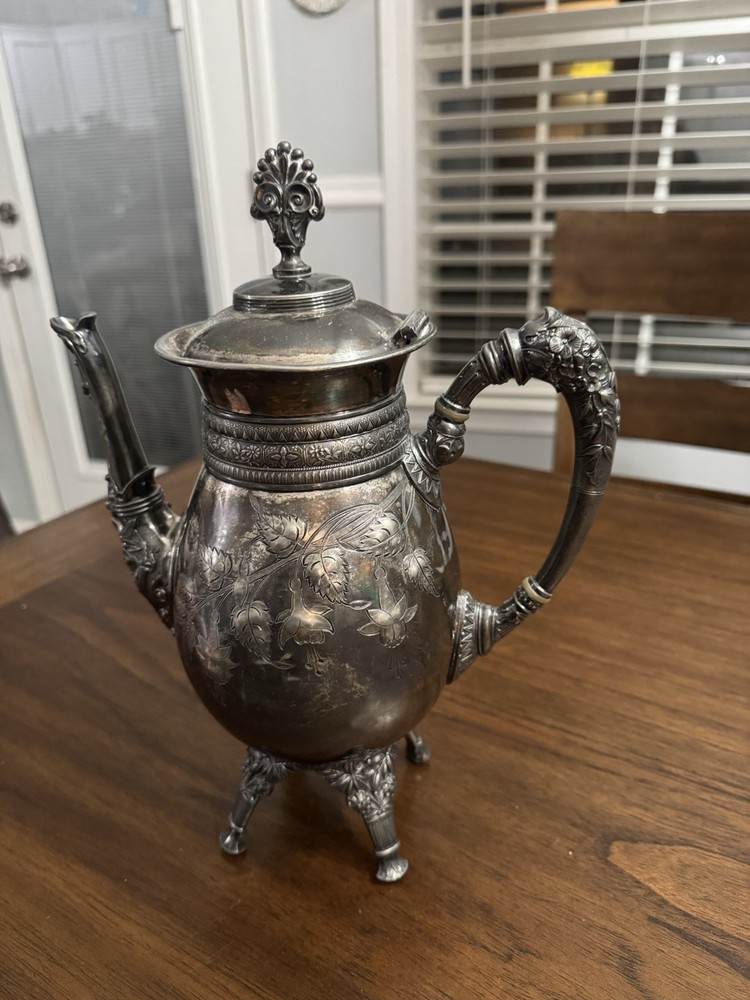 Antique Meriden Britannia Teapot Silver Plated Pattern 1925