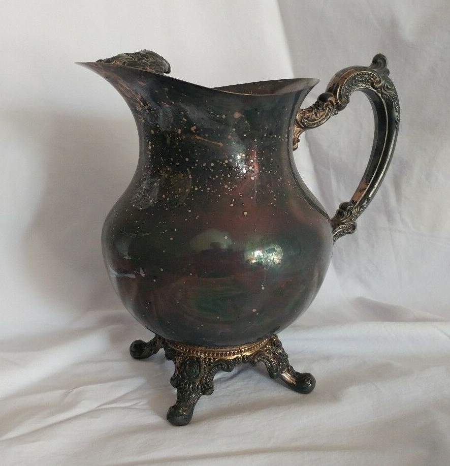 Vintage Silver Plated  Rogers by Oneida Silversmiths Water Pitcher with ice lip