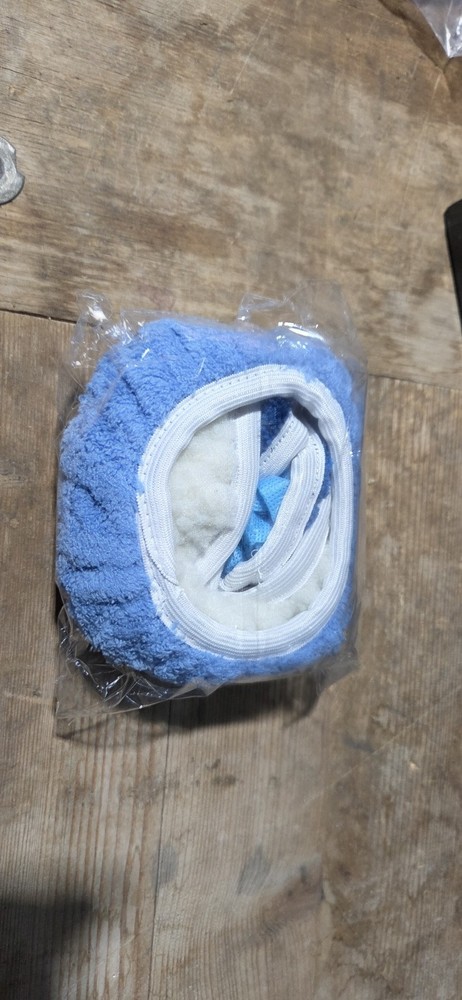 Saker Mini Cordless Buffer - No Batteries