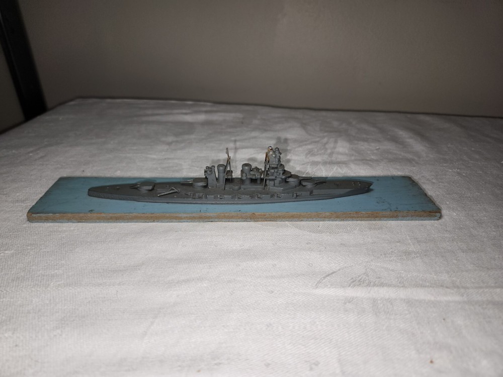 WWII Comet 1/1200 US Navy Recognition Model Japanese Ship Kongo Class