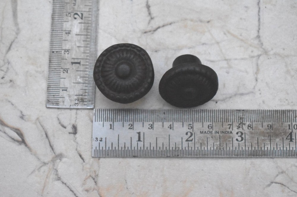 Vintage cast Iron door knobs cabinet round drawer handles pull rustic 10 pcs