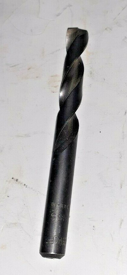 ASSORTED LOT OF 5 DRILL BITS