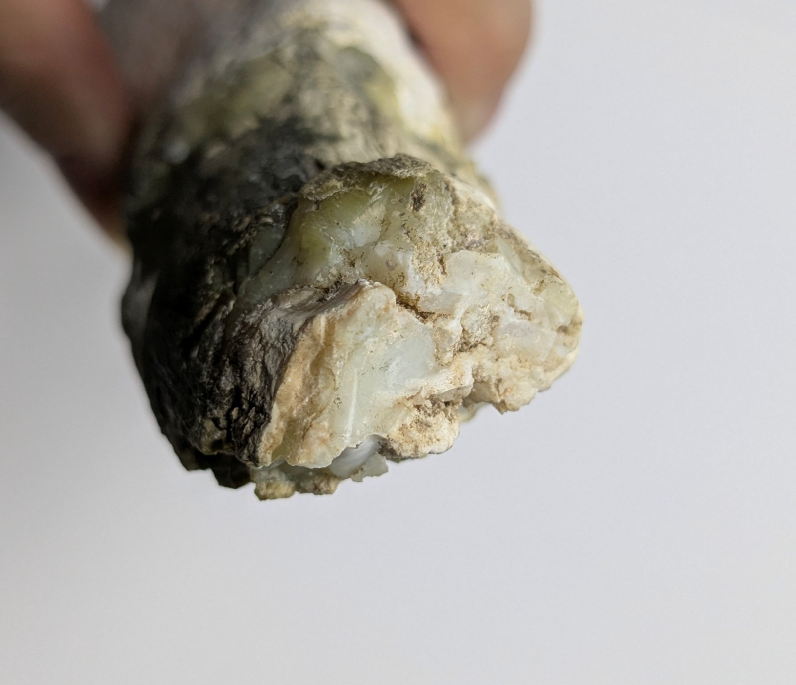 Chalcedony specimen 239 grams Raw chalcedony, rod shaped