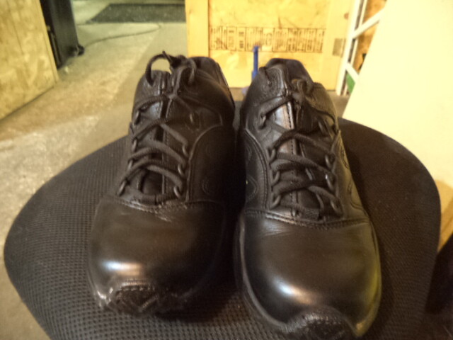 Converse Men's Plain Toe Oxford