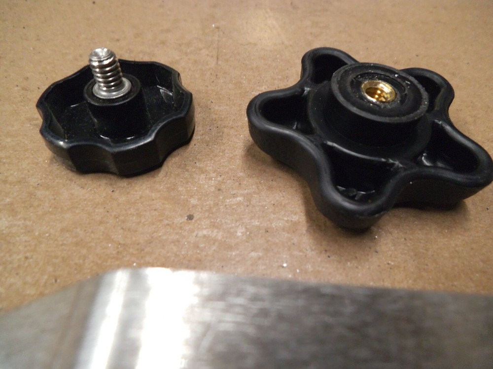 Scope mount for bullseye pistol box or range box Gil Hebbard Style with knobs