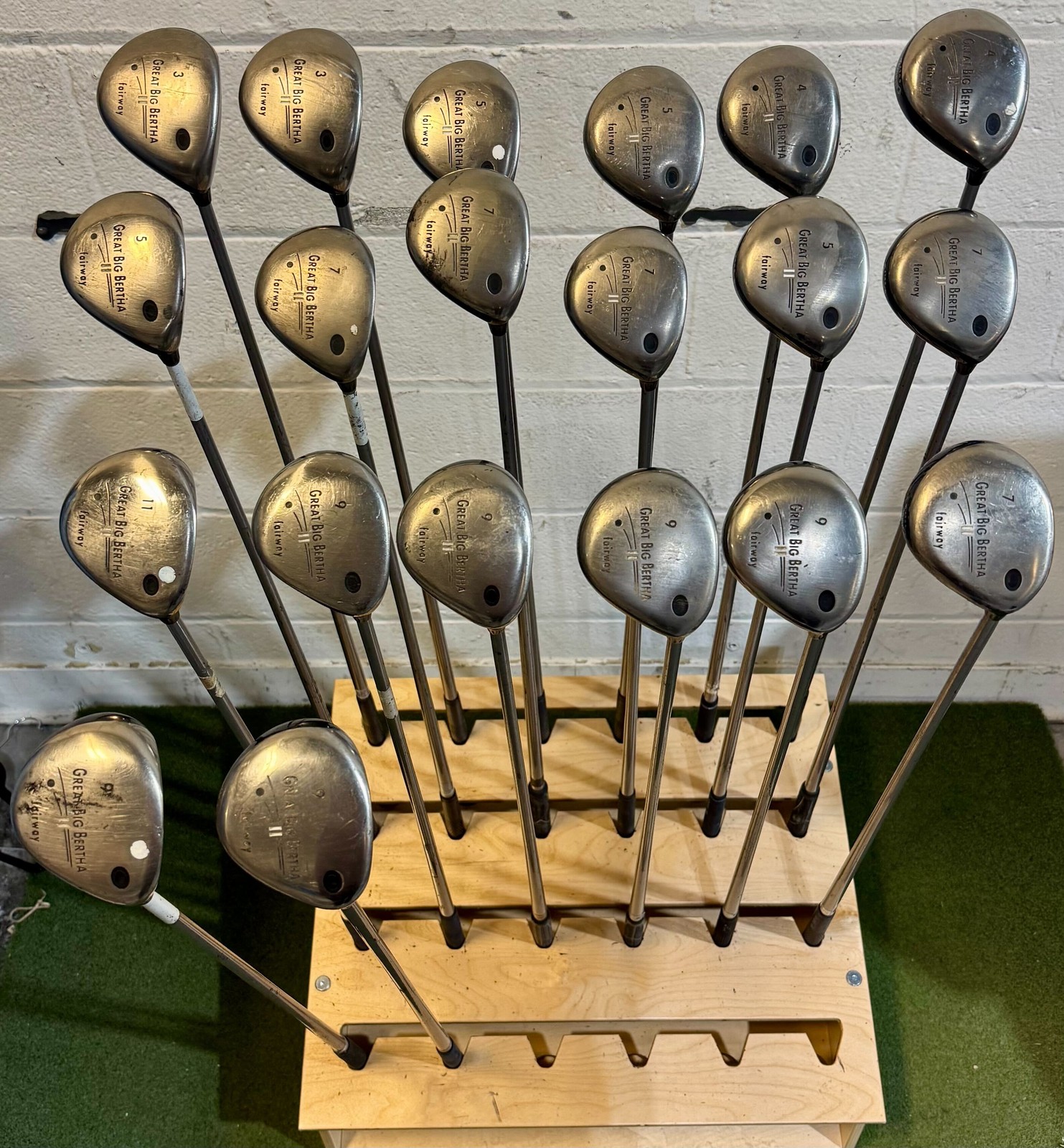 Wholesale Lot of 40 Golf Clubs - Callaway Woods - Right-Handed - Ladies Flex