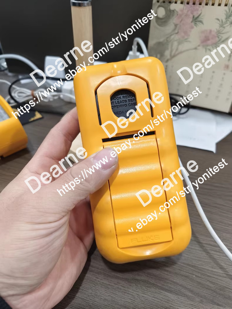 1 pcs Fluke 707 Loop Calibrator