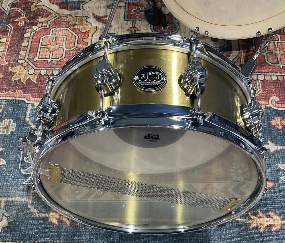 DW Performance Brass Snare Drum 5.5x14