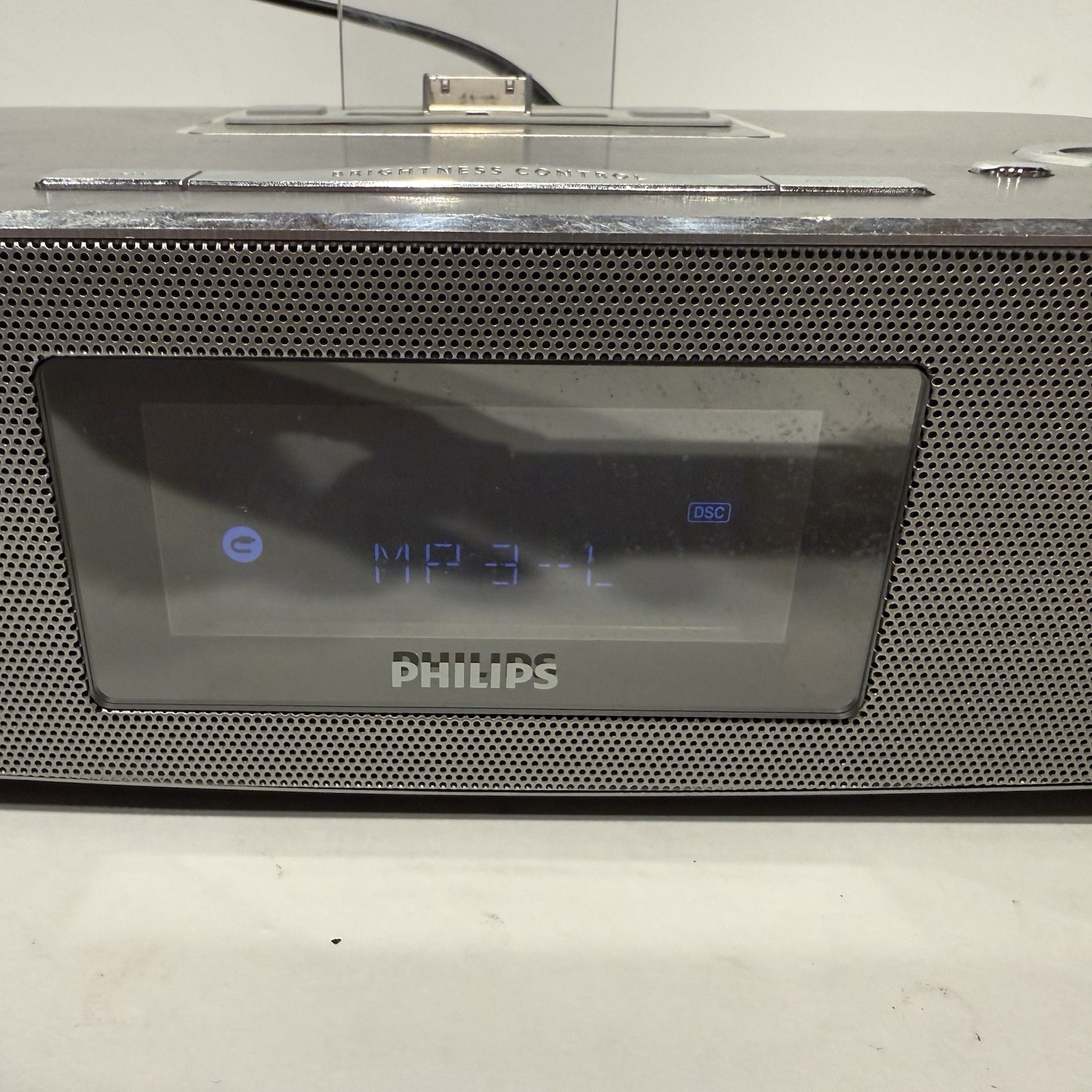 Philips DC291/37 iPod iPhone Speaker Dock Alarm Clock Tested Working