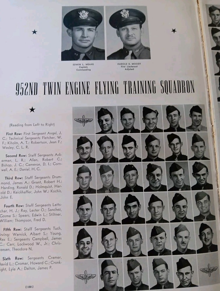 1942- 43WWII US ARMY AIR FORCE MATHER FIELD CA SCHOOL TRAINING COMMAND BOOK