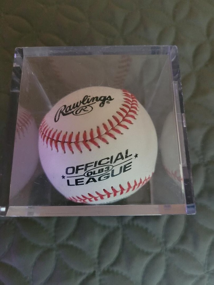 !!! JAY BUHNER AUTOGRAPHED BASEBALL $$