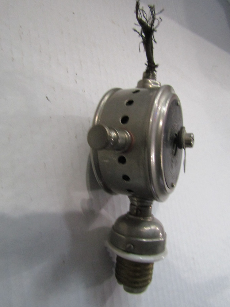 VINTAGE THE KNY-SCHEERER CO. DEVICE