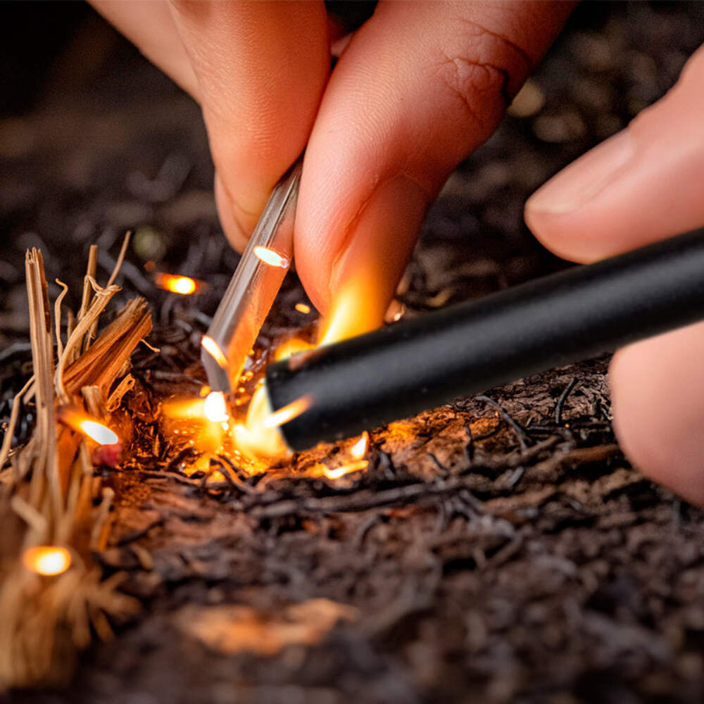 Dubrak 6 x 1/2 In Fire Starter Ferro Rod w/ Camo Paracord + Tinder Rope + Bellow