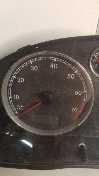 Speedometer Cluster MPH Fits 2004-2005 PASSAT 281166 OEM