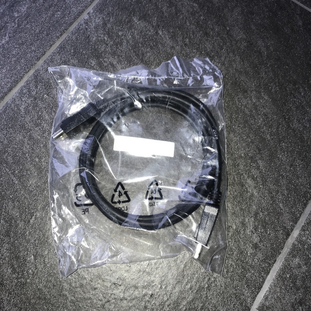 Phillips display port cable