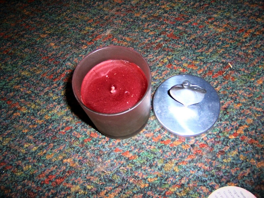 Apple Jar Candle w/Apple Designed Silver Metal Lid